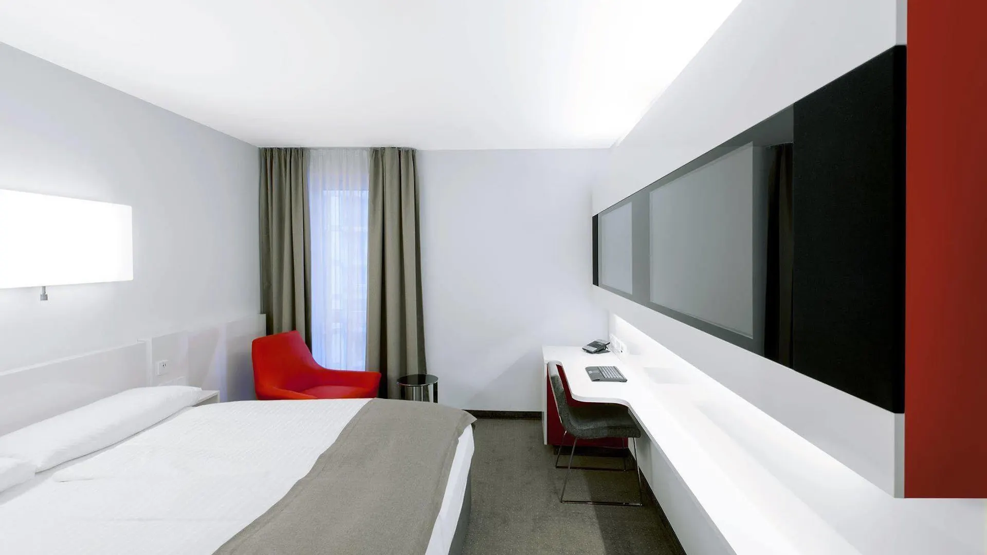 Dormero Hotel Frankfurt Frankfurt am Main 4*,